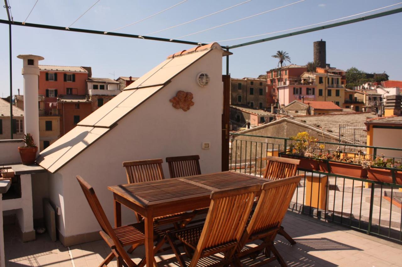 La Terrazza Apartment Vernazza Luaran gambar