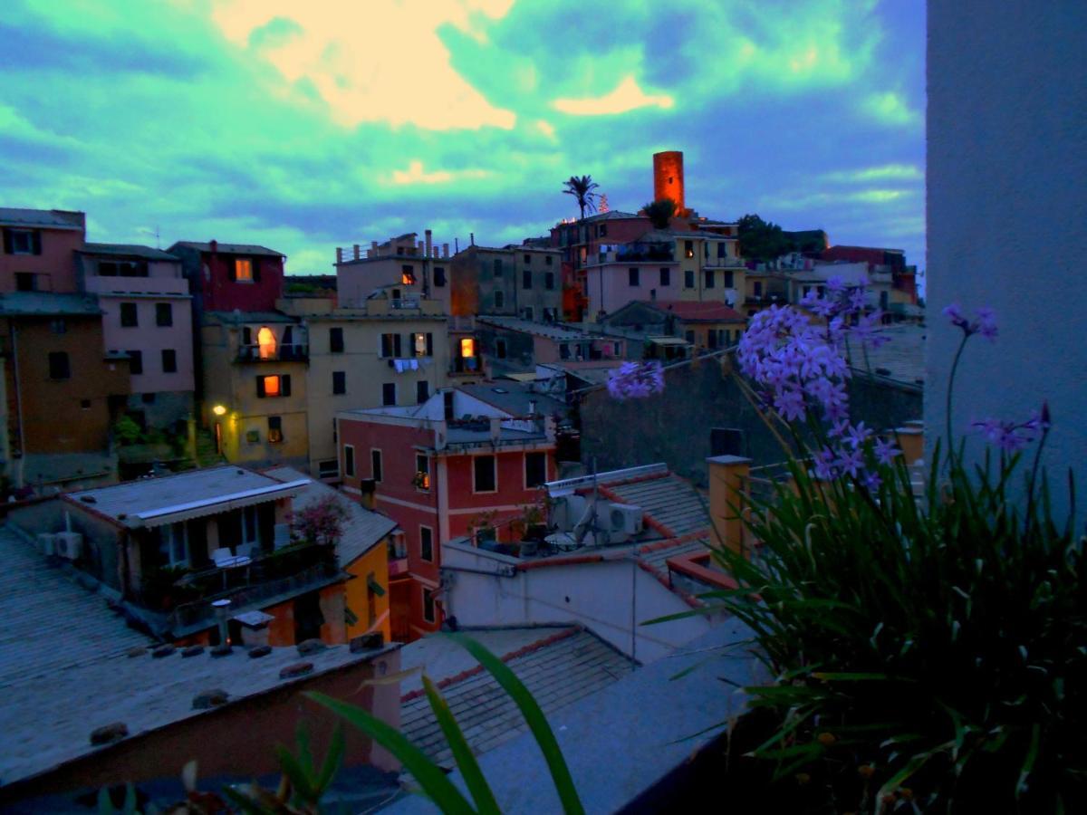 La Terrazza Apartment Vernazza Luaran gambar